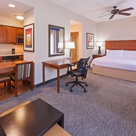Homewood Suites Laredo At Mall Del Norte Екстер'єр фото